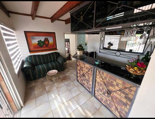 5 BEDROOM PROPERTY TO RENT IN RIVONIA